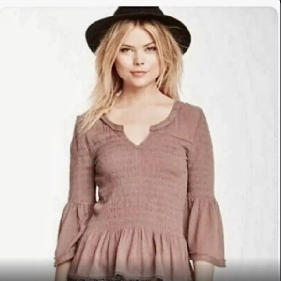 Free people “sugar magnolia” bell 3/4 sleeve smoked top SZ XS-M - Picture 2 of 10